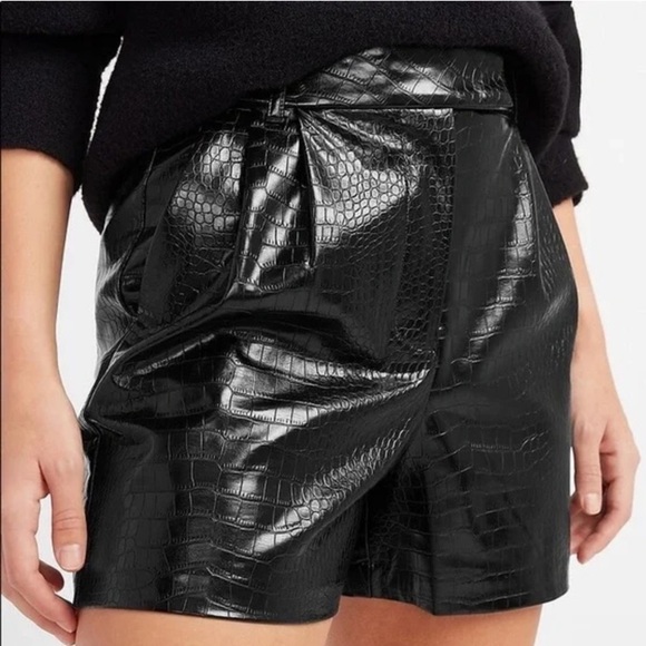 Express croc print leather - Picture 2 of 13